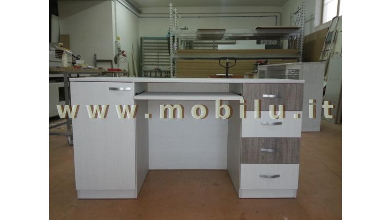 Complementi di arredo in Lecce e provincia Porta TV in legno massello laccati avorio patinato verde con cassetti