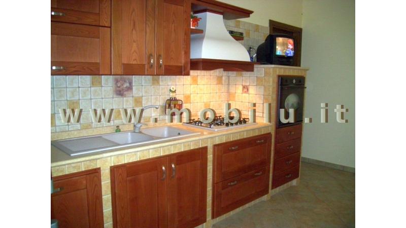 Cucine componibili Lecce e provincia castagno mordenzato noce